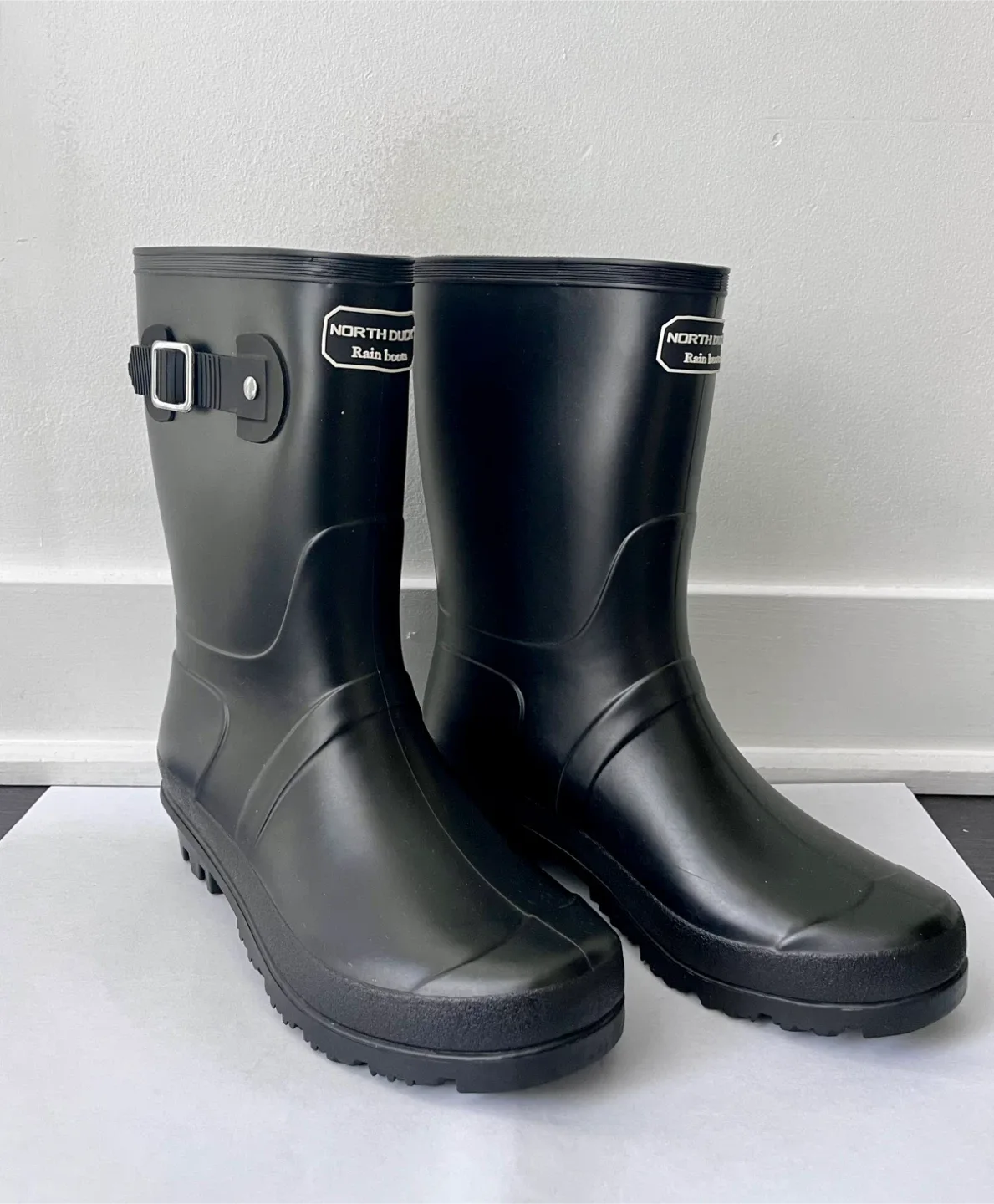 Rain Boots image indicator(2)