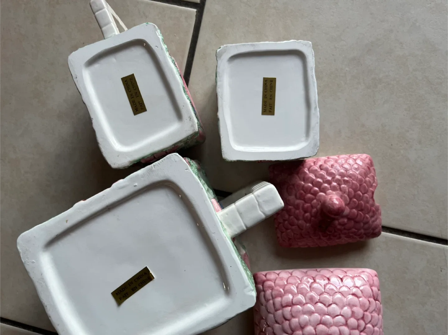 Avon Country Cottage Teapot & Sugar Creamer Set image indicator(2)