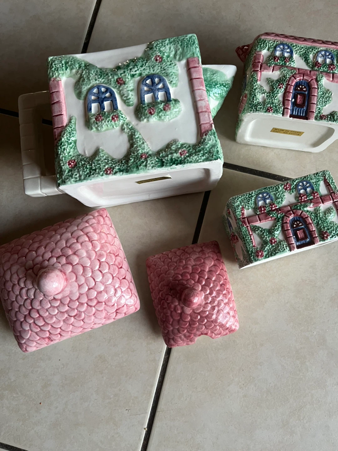 Avon Country Cottage Teapot & Sugar Creamer Set - photo 4