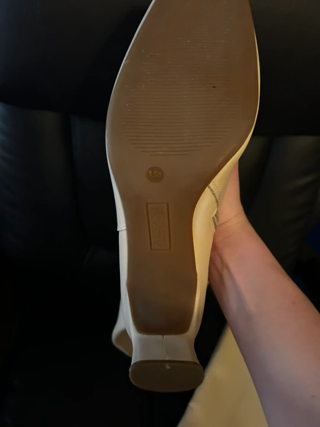 Brand New Women’s Knee High Boots - Size 9.5 image indicator(6)