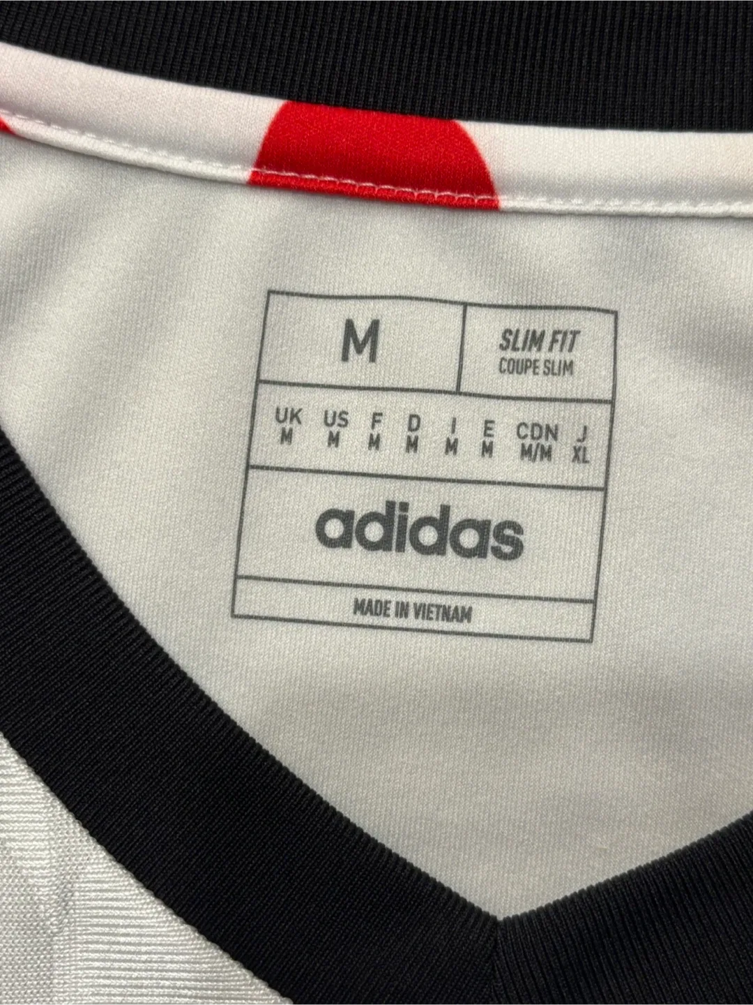 Adidas Vancouver Whitecaps Love Unites Jersey - Size M image indicator(2)