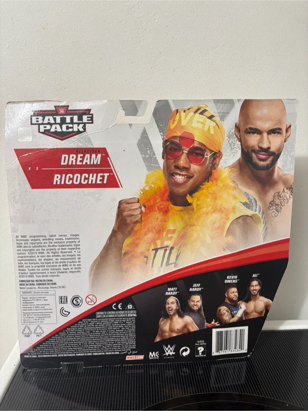WWE Battle Pack Series #65.  Ricochet vs Velveteen Dream image indicator(3)