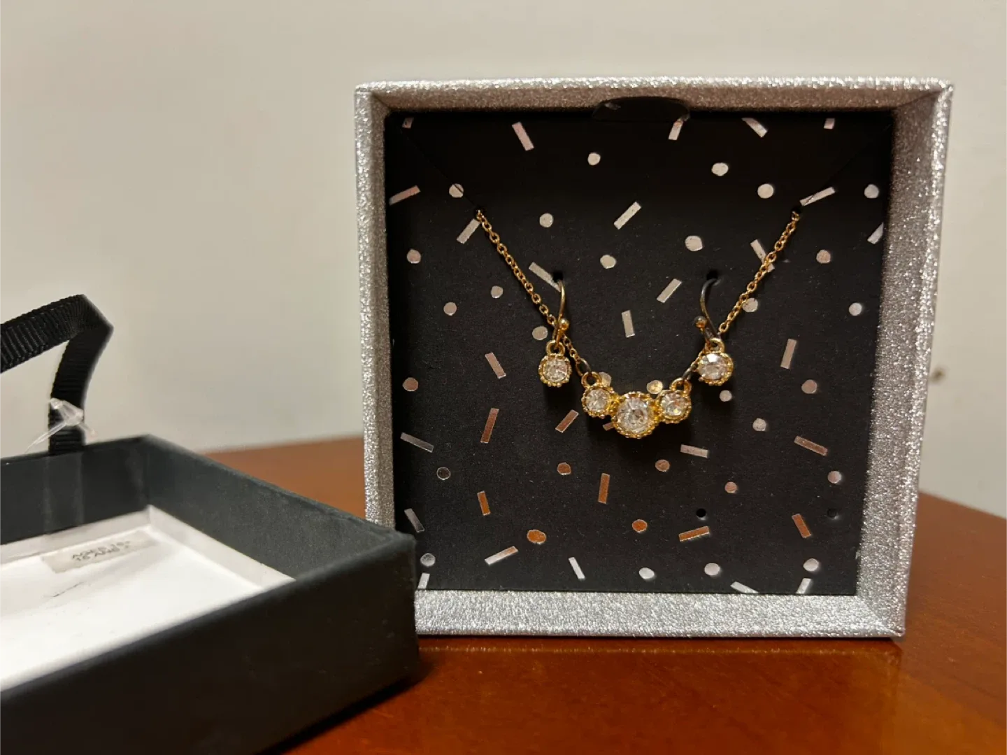 Necklace and Earring Set - Gold Tone