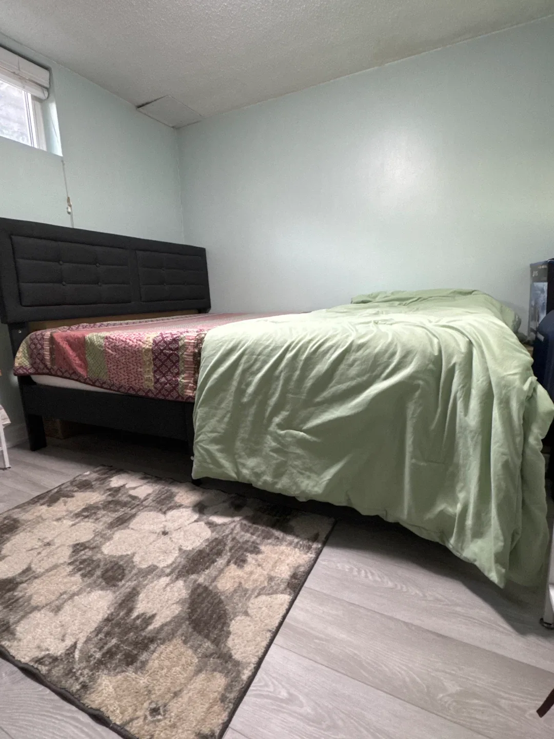 Queen Size Bed Frame with Headboard and mattress included. image indicator(3)