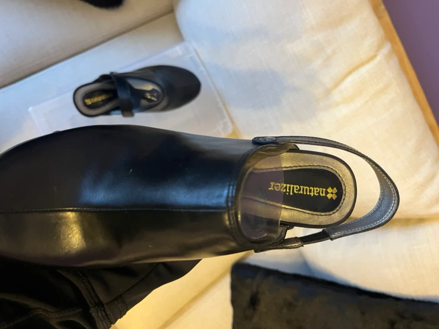 Naturalizer Black Leather Heeled Clogs image indicator(5)