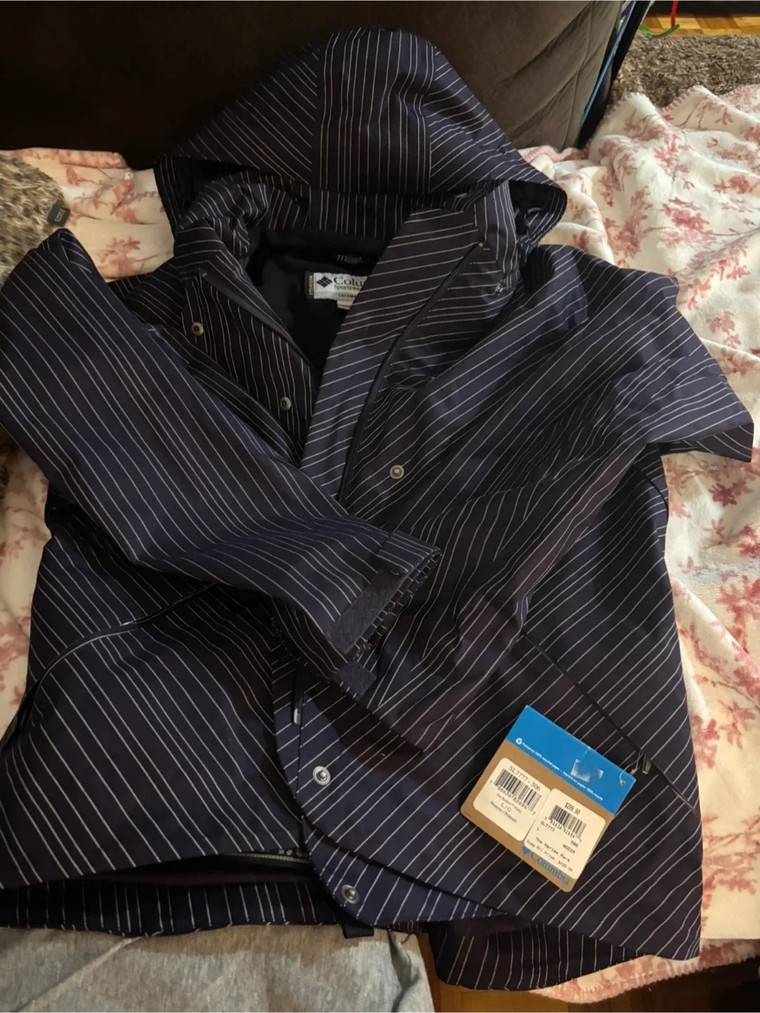 Columbia Titanium Jacket image indicator(2)