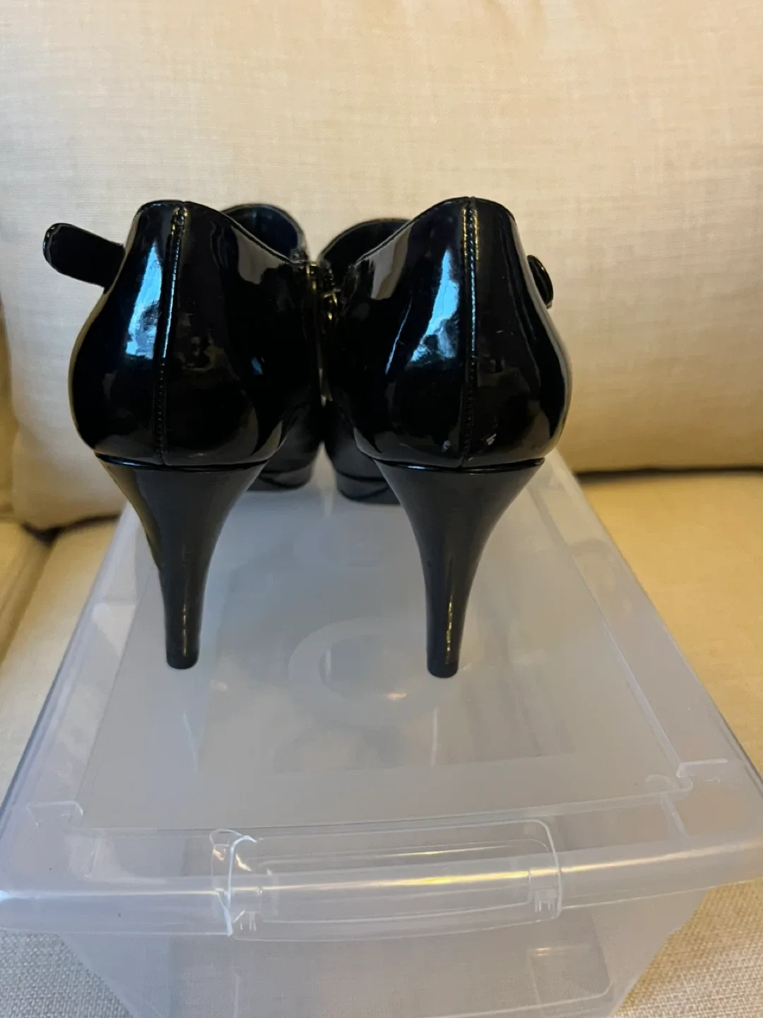 Bandalino Black Leather Heeled Booties image indicator(3)