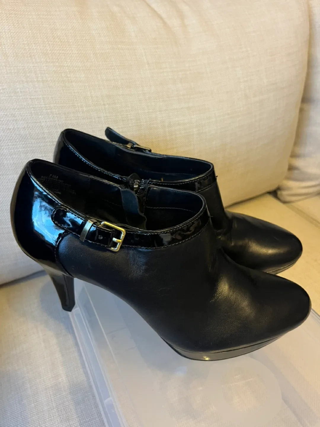 Bandalino Black Leather Heeled Booties image indicator(2)