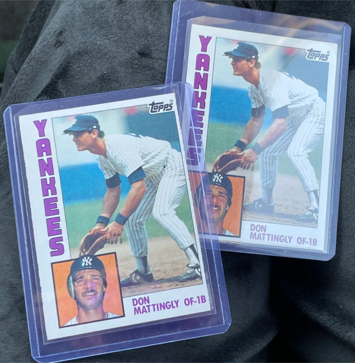 Topps Don Mattingly Yankees Baseball Card image indicator(2)