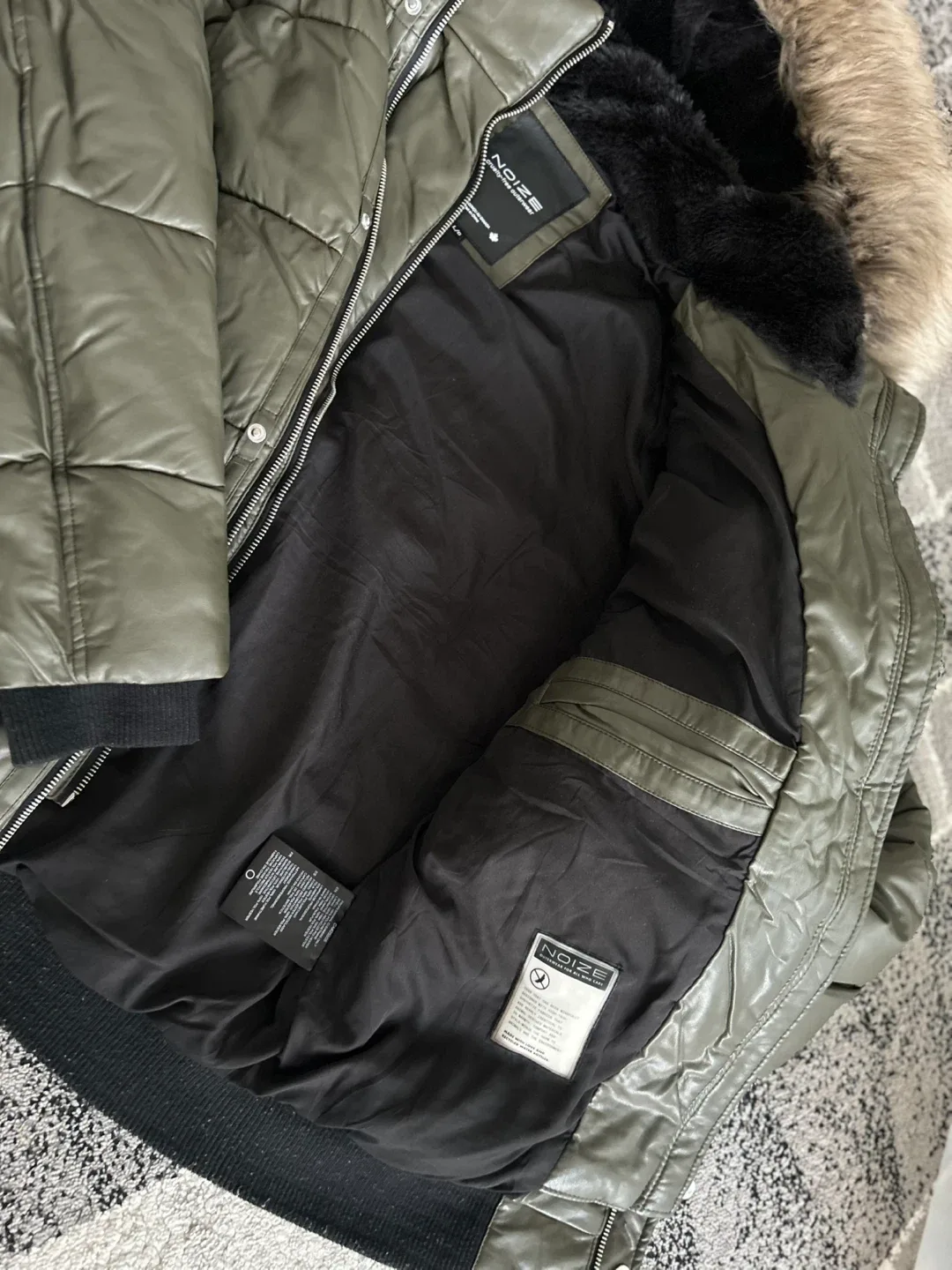 Noize Olive Green Puffer Jacket - Size L image indicator(3)