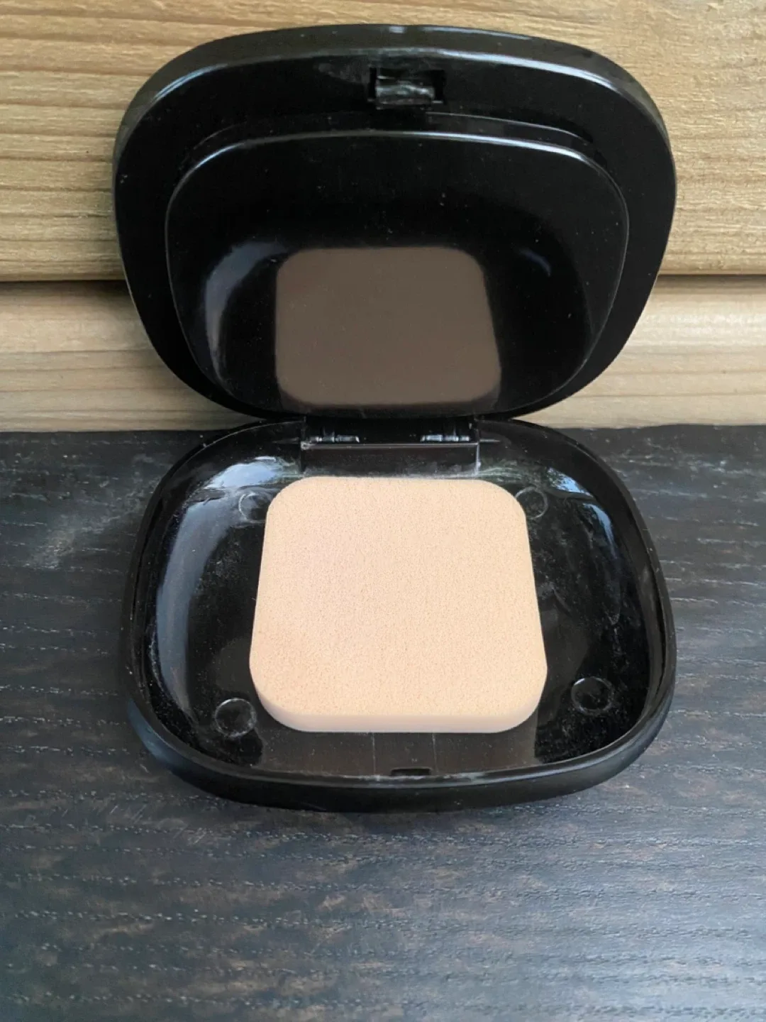 Lameila Pressed Powder #02 image indicator(5)