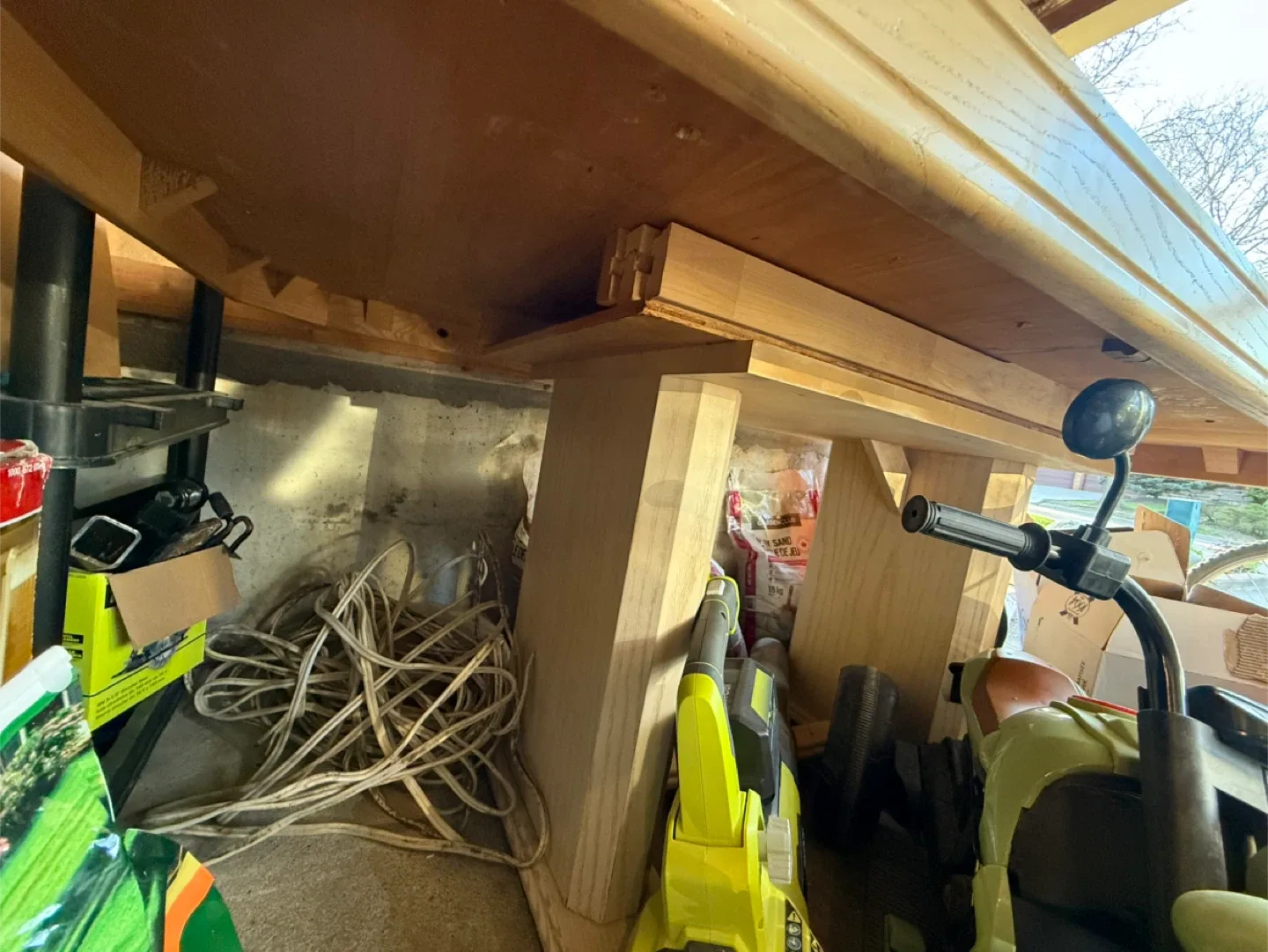 Dining Table - whole Wood image indicator(4)