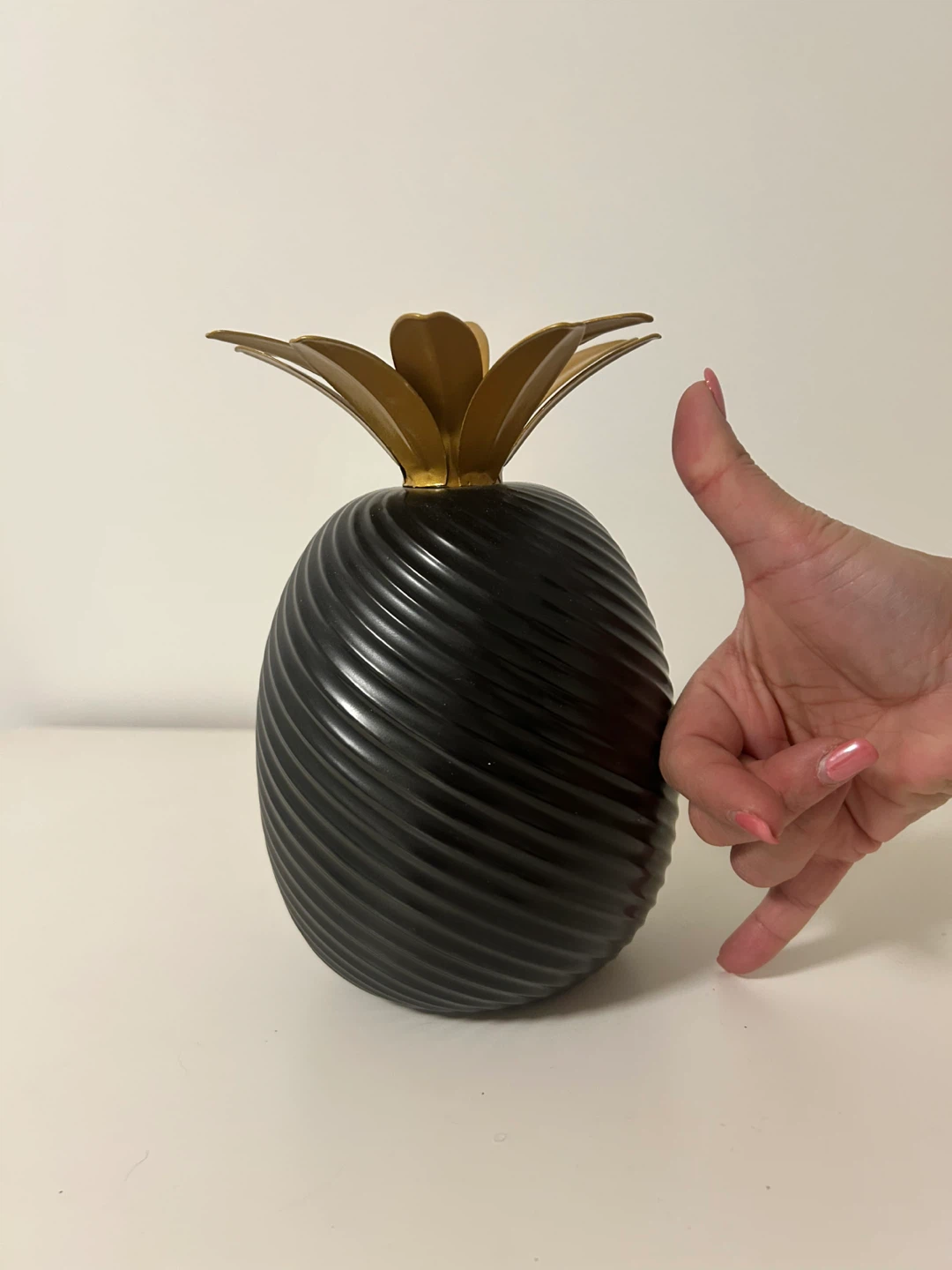 Black Pineapple Decor Accent - photo 3