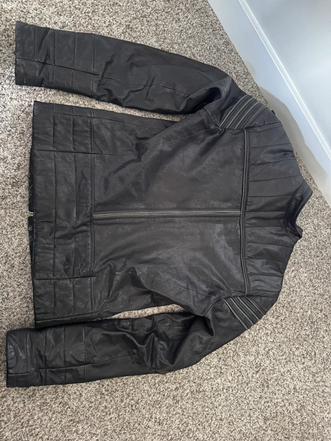 Diesel Black Leather Jacket - Size M image indicator(3)