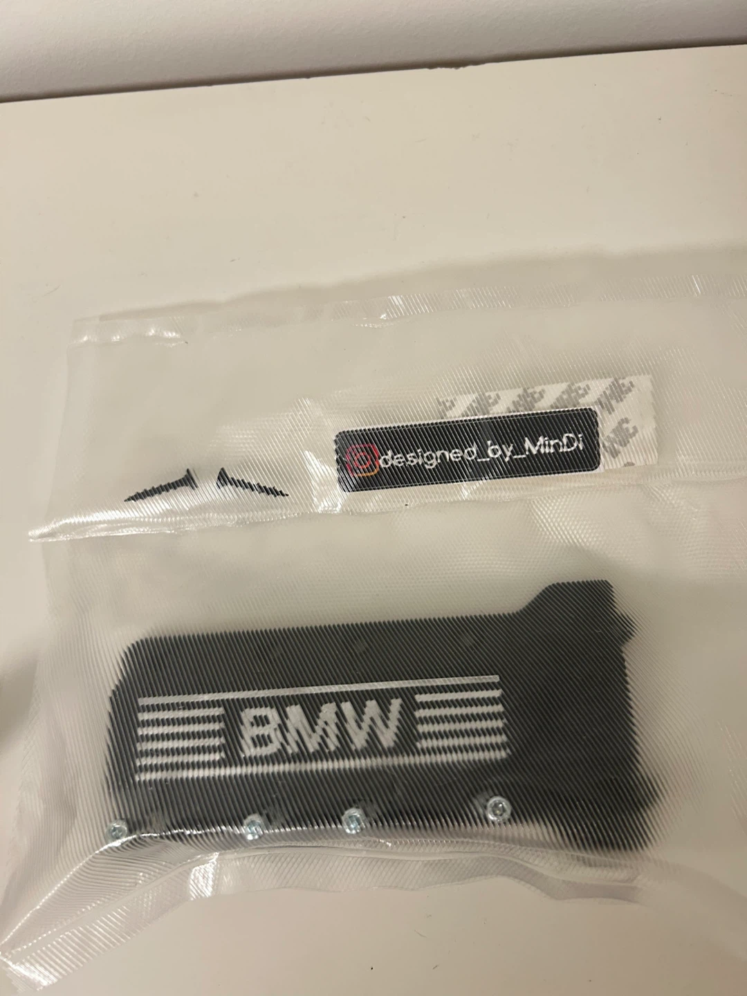 BMW  Key Holder & Classic Navy Blue Cap - photo 2
