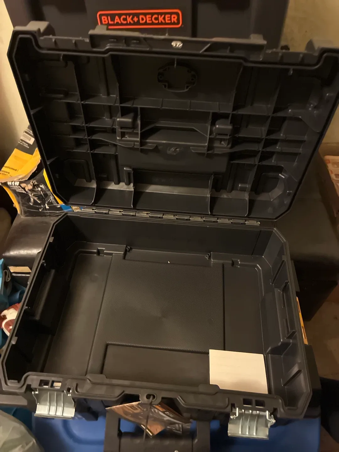 DeWalt Tool Box image indicator(2)