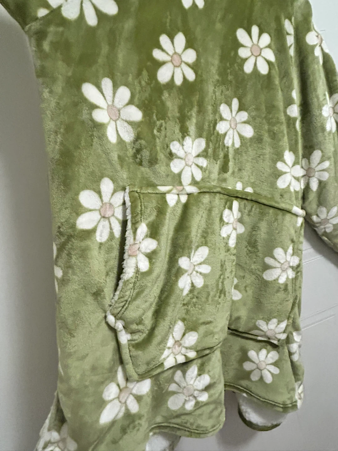 Green Floral Comfy Hoodie and Shorts Set - photo 2