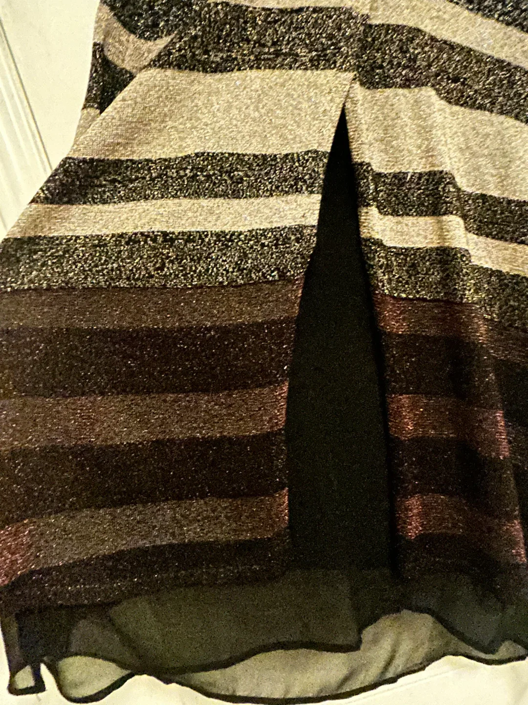 White House Black Market Striped Top - Size M image indicator(2)