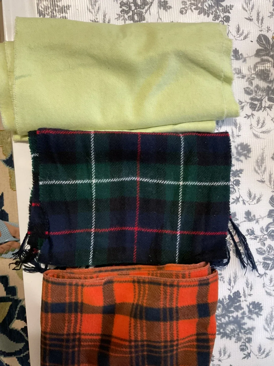 Assorted Scarves - Cozy and Warm! image indicator(2)