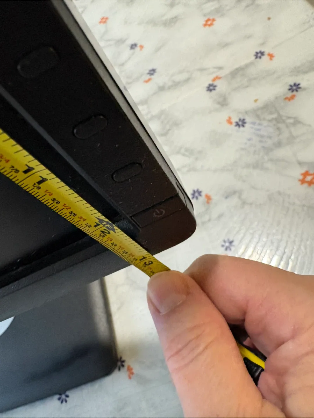 Dell 19” Monitor image indicator(9)