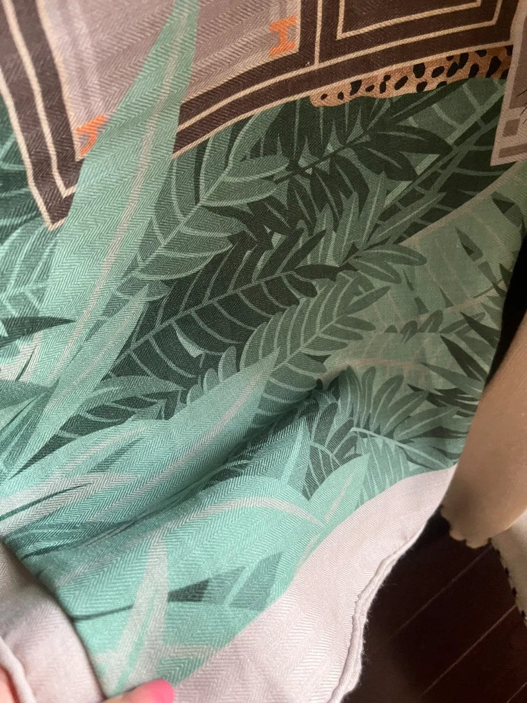 Wool & Silk Blend Scarf image indicator(2)