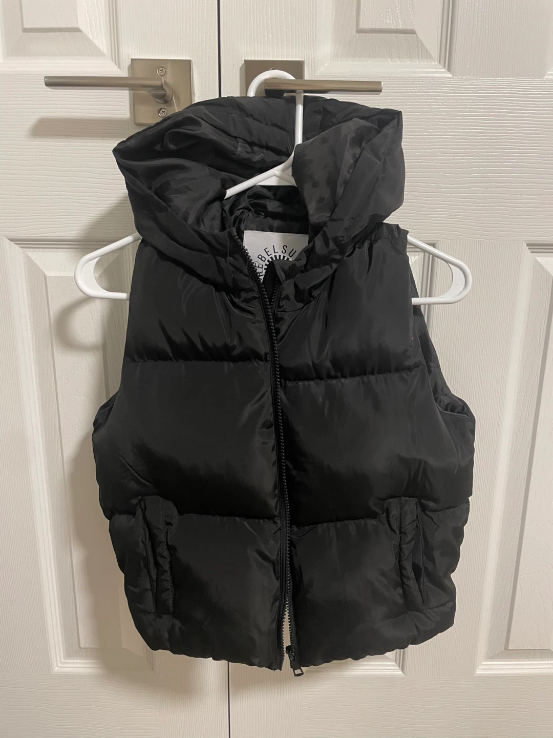 Belsu Black Puffer Vest - photo 2