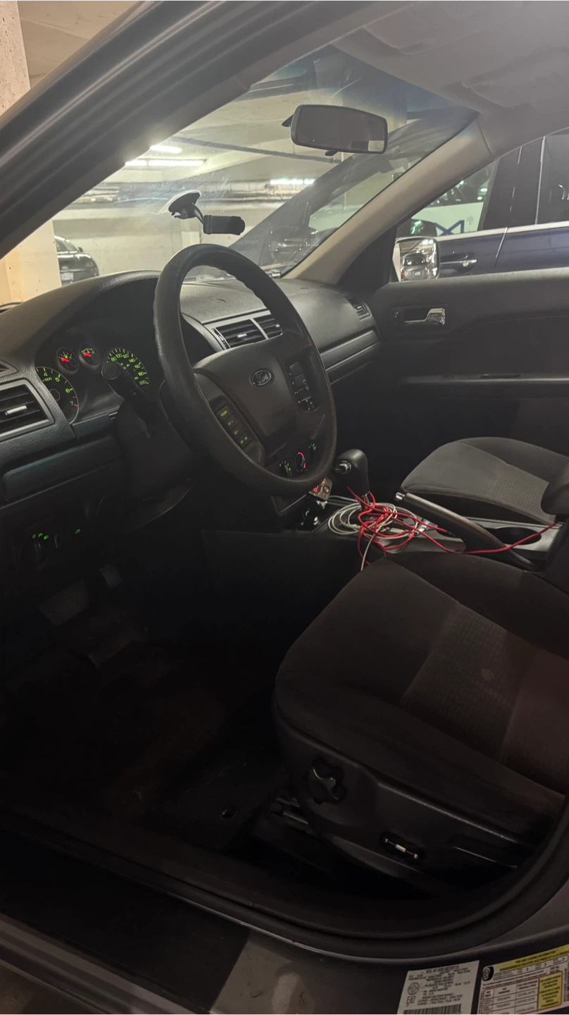 Ford Fusion Sedan - Grey - photo 5