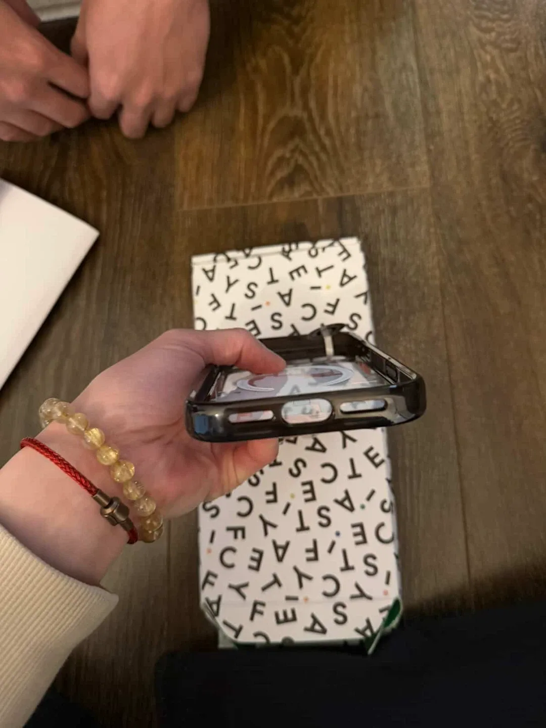 Brand new!-Casetify Case for iPhone 17 Promax image indicator(4)