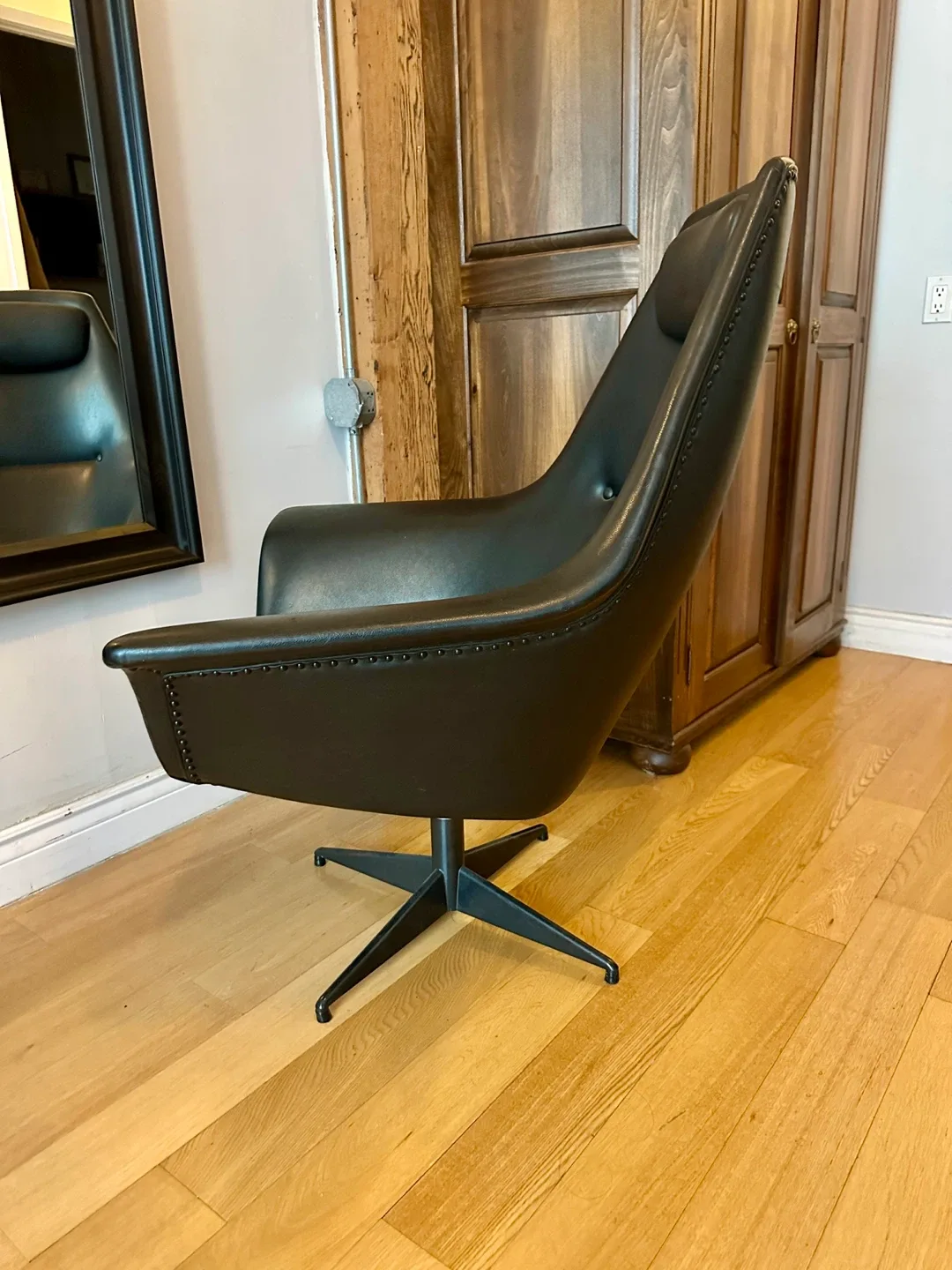 VINTAGE MID CENTURY MODERN LOUNGE CHAIR RETRO MCM LOUNGER image indicator(5)