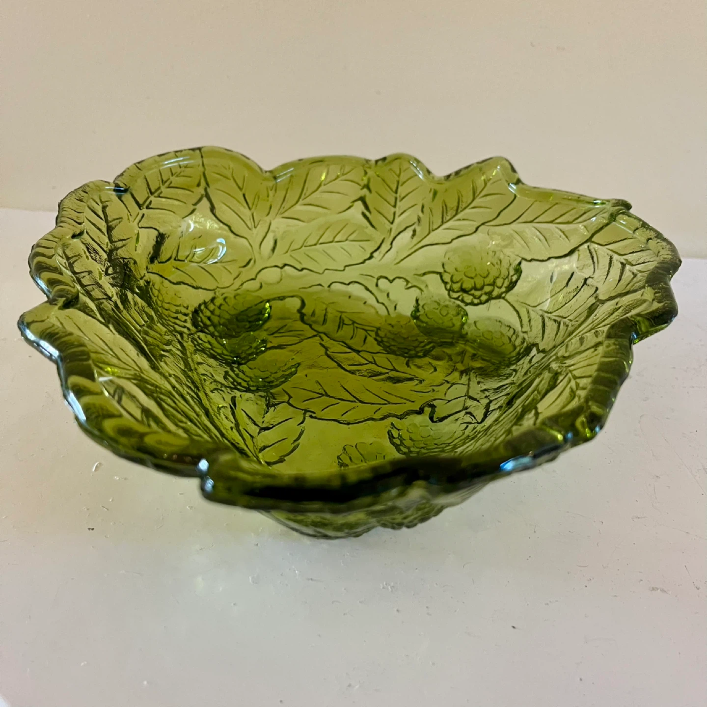 Vintage Indiana Glass Loganberry Bowl