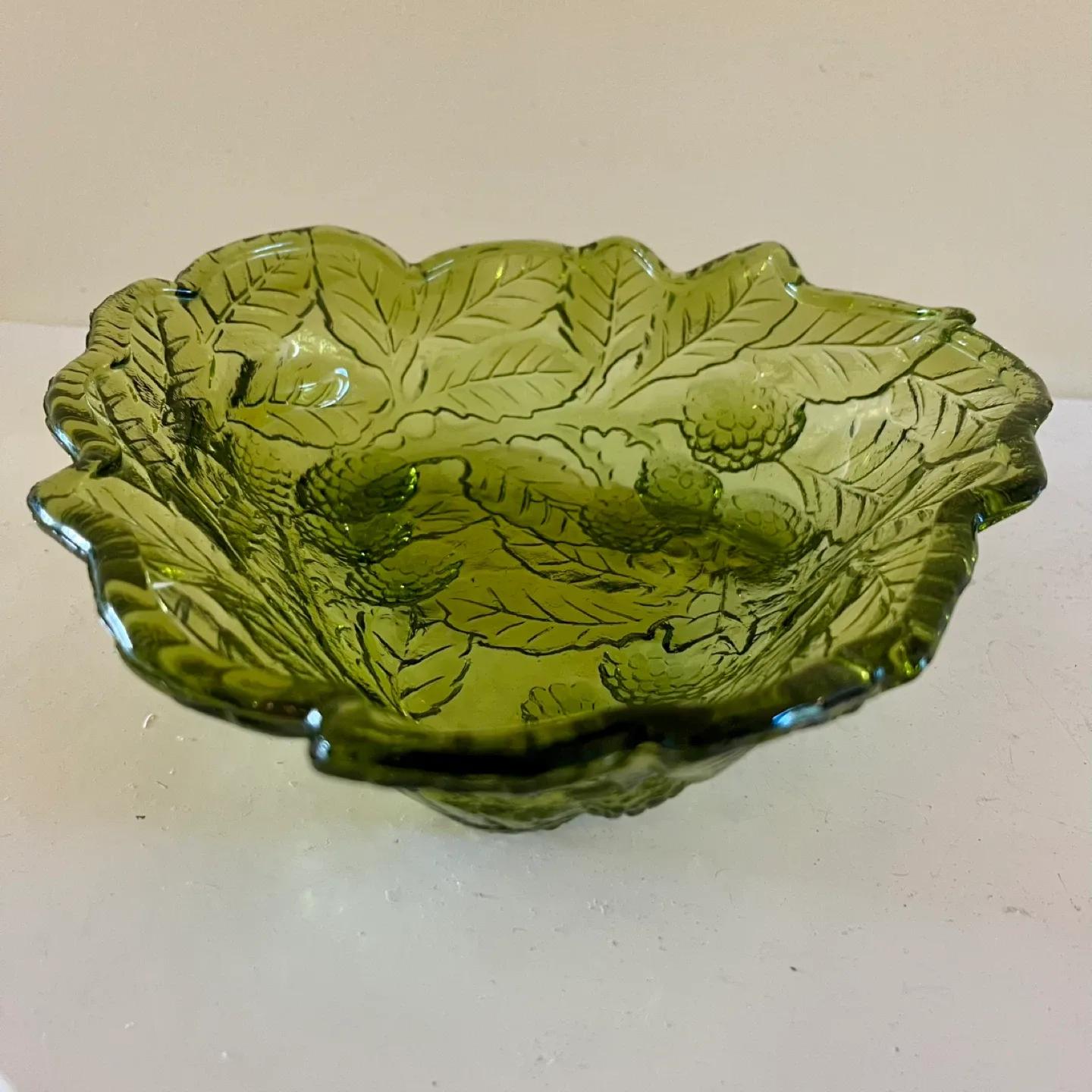 Vintage Indiana Glass Loganberry Bowl