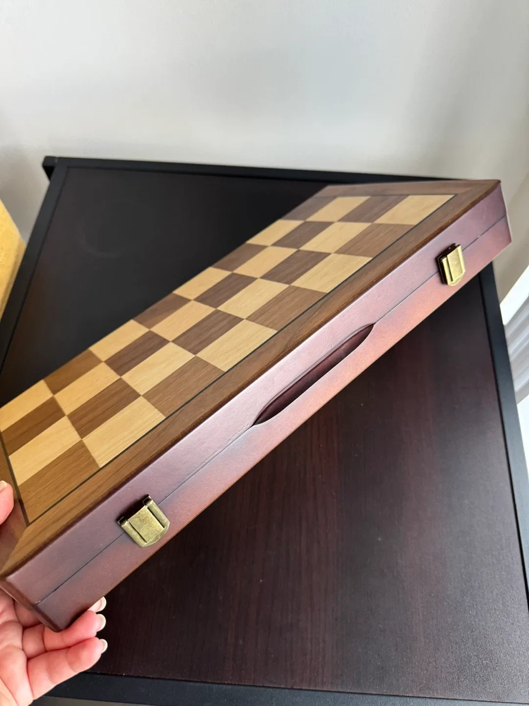 Wooden Chess Set with Storage Case image indicator(5)