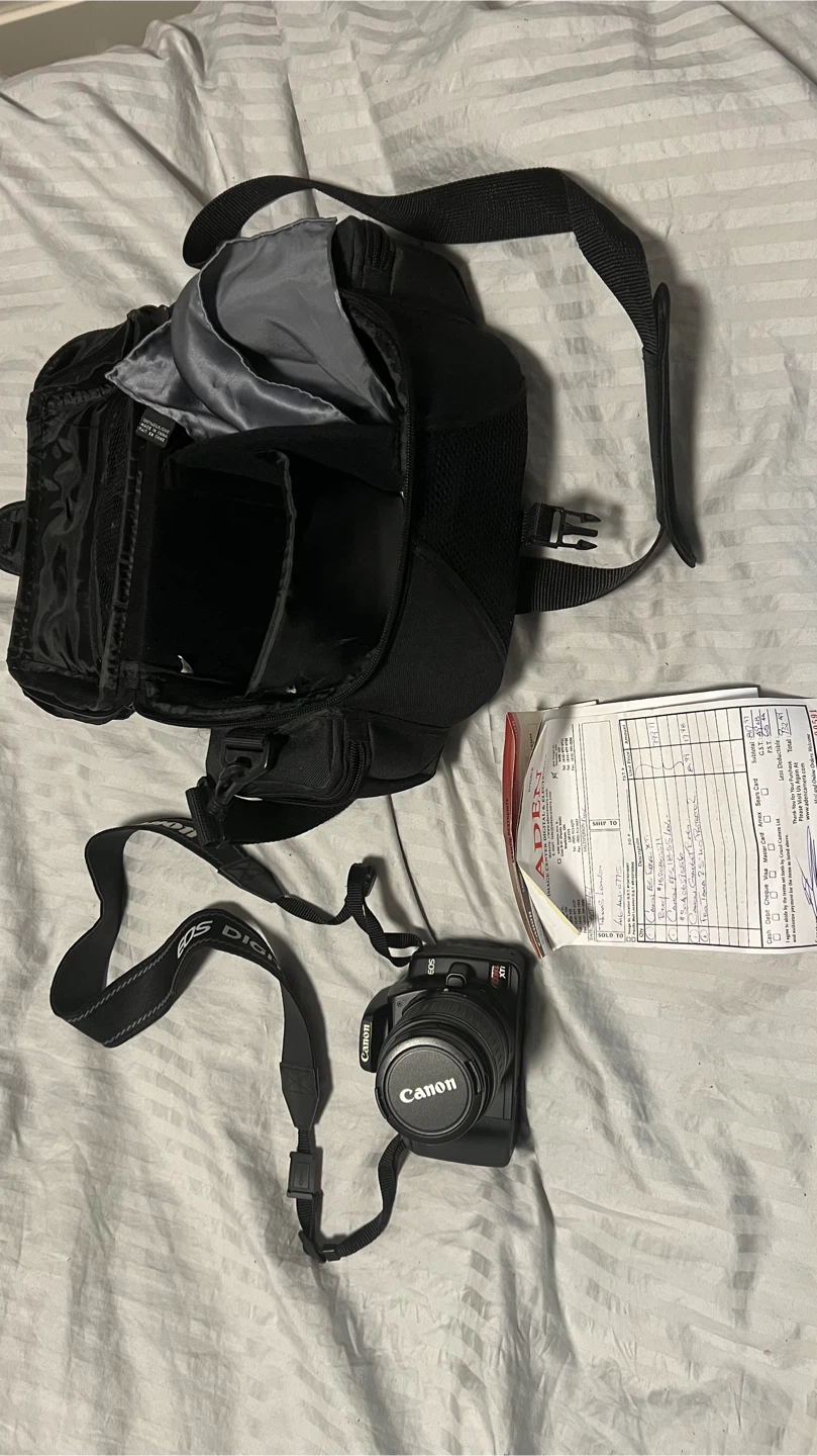 Canon EOS Rebel XTi Digital Camera with Bag - photo 4