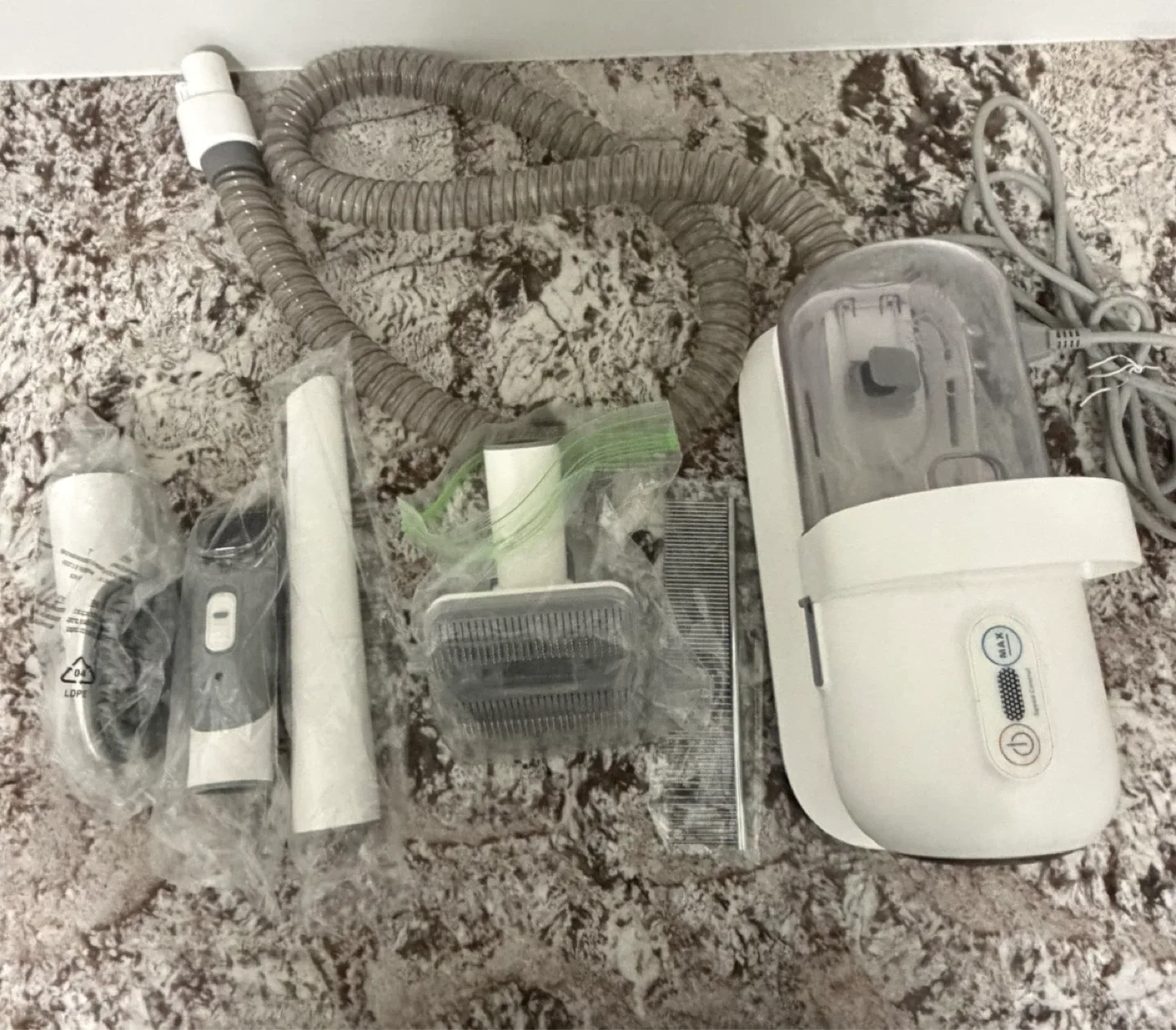 LOVE MY PET Grooming Vacuum - New