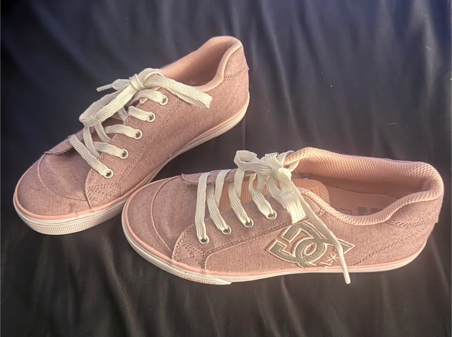 Girls’ Pink DC Shoes, Size 4.5 image indicator(2)