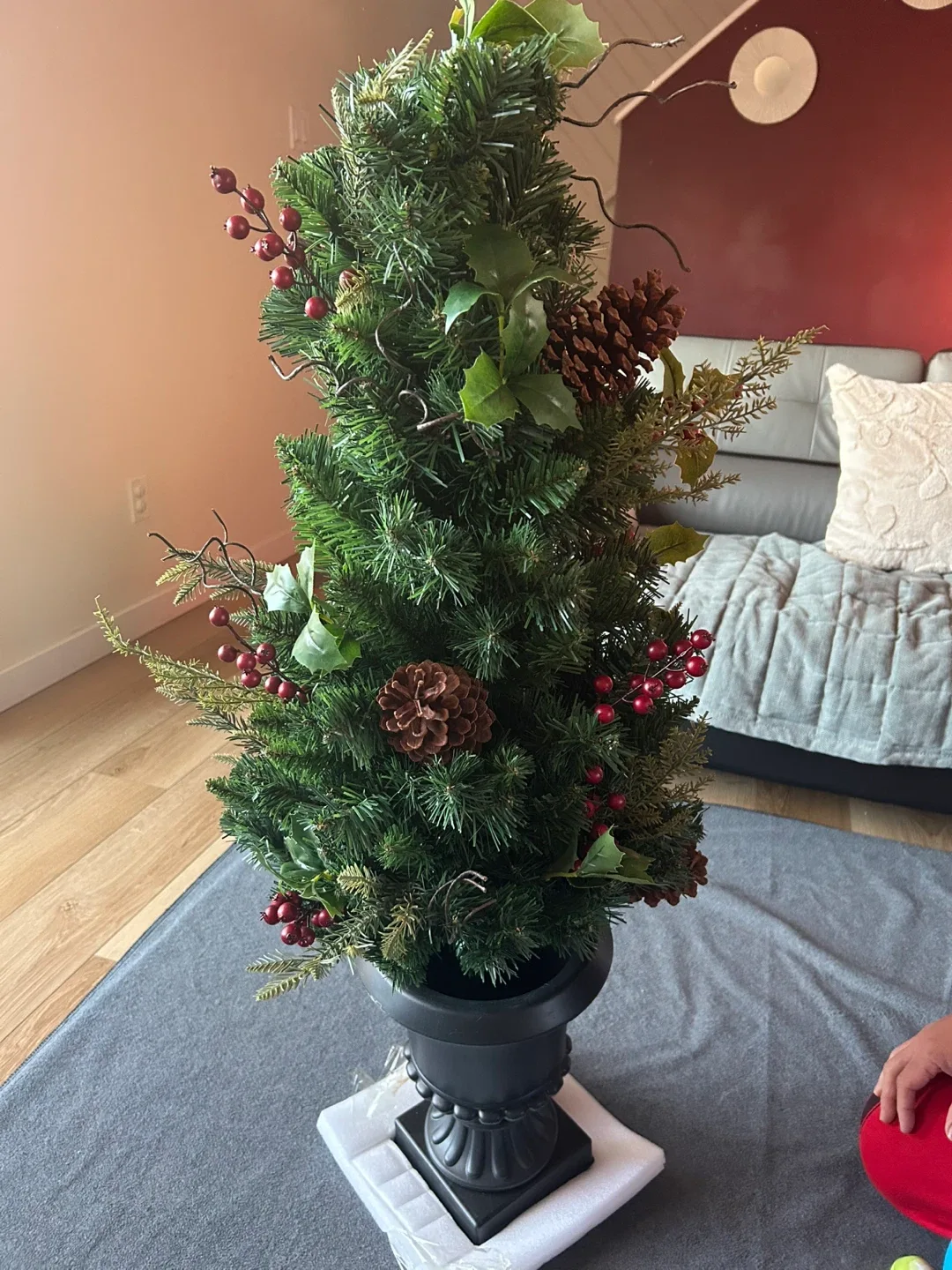 New 4ft Holly & Berries LED Pre-Lit Potted Tree