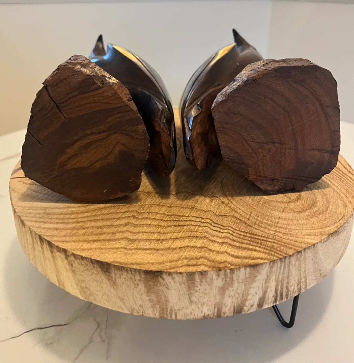 2 Wooden Eagle Carvings image indicator(10)