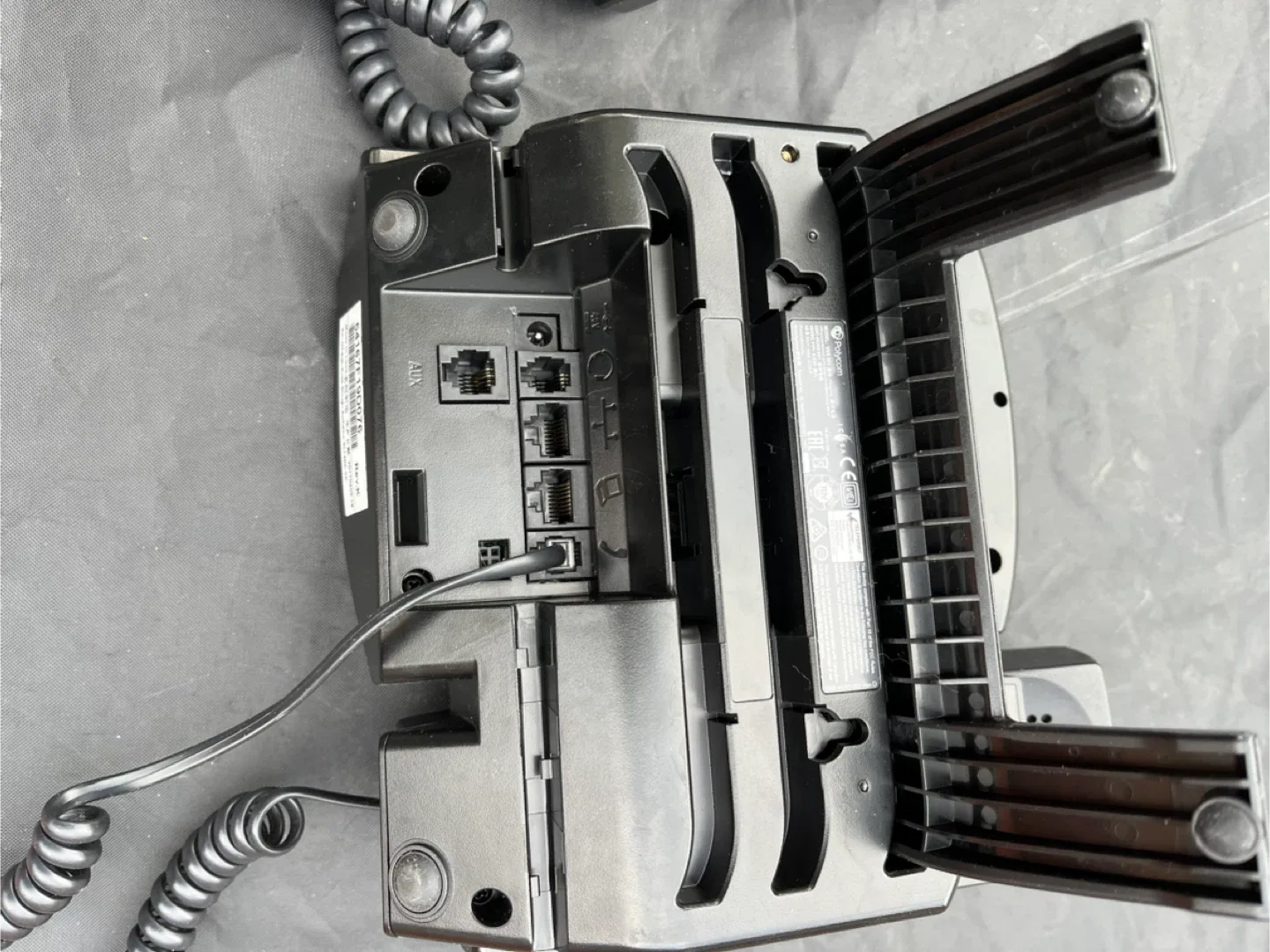 Polycom VVX 311 Business Media Phone image indicator(8)