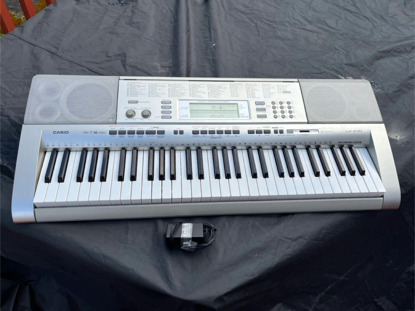 Casio LK-270 Keyboard - photo 2
