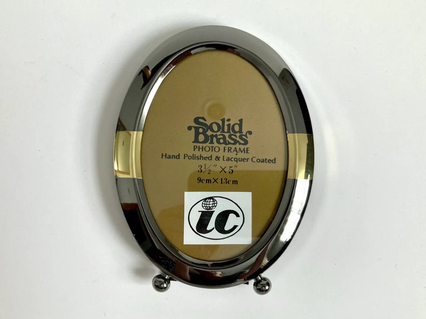 Vintage Two-Toned Lacquered Brass Frame image indicator(2)