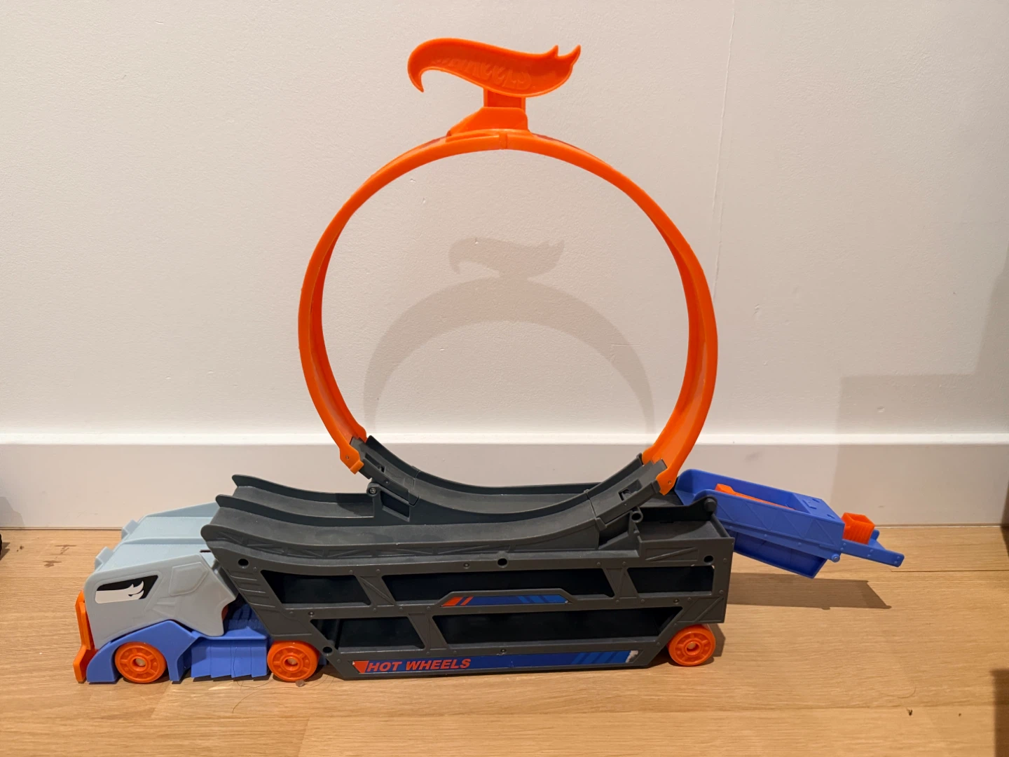Hot Wheels Stunt & Go Track Set - photo 3