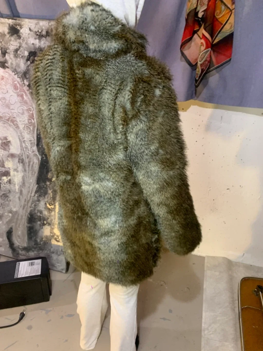 Women’s Faux Fur Coat - small / medium clothing jacket image indicator(4)