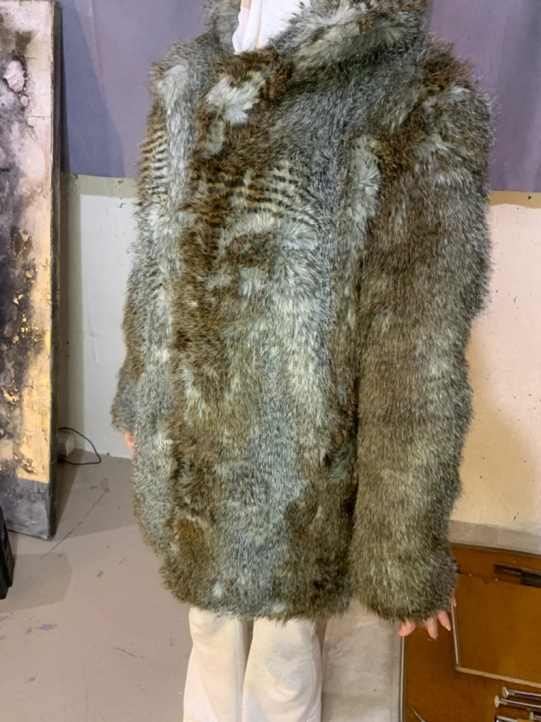 Women’s Faux Fur Coat - small / medium clothing jacket image indicator(6)