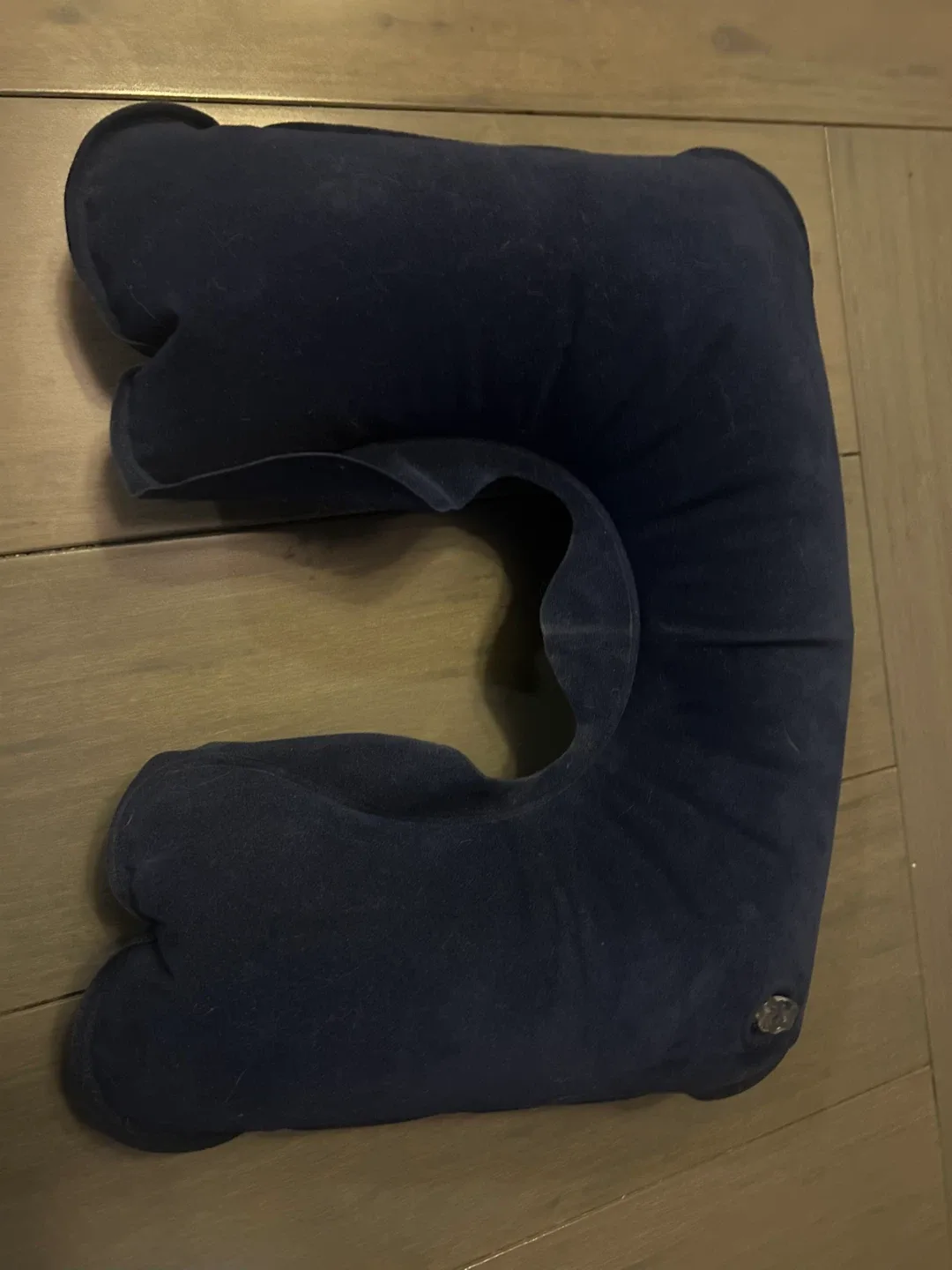 Inflatable Travel Neck Pillow image indicator(3)