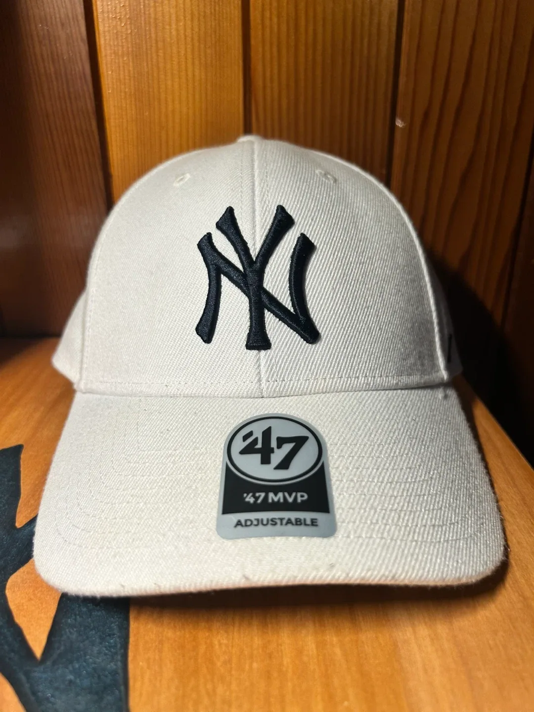 '47 Brand New York Yankees MVP Adjustable Hat