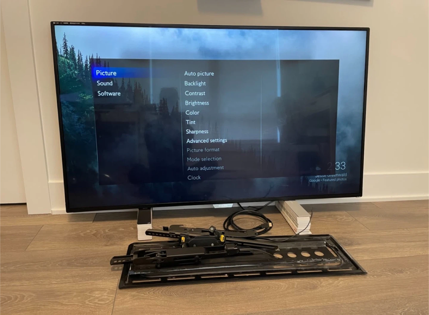 Philips 55" Google Cast TV - photo 2