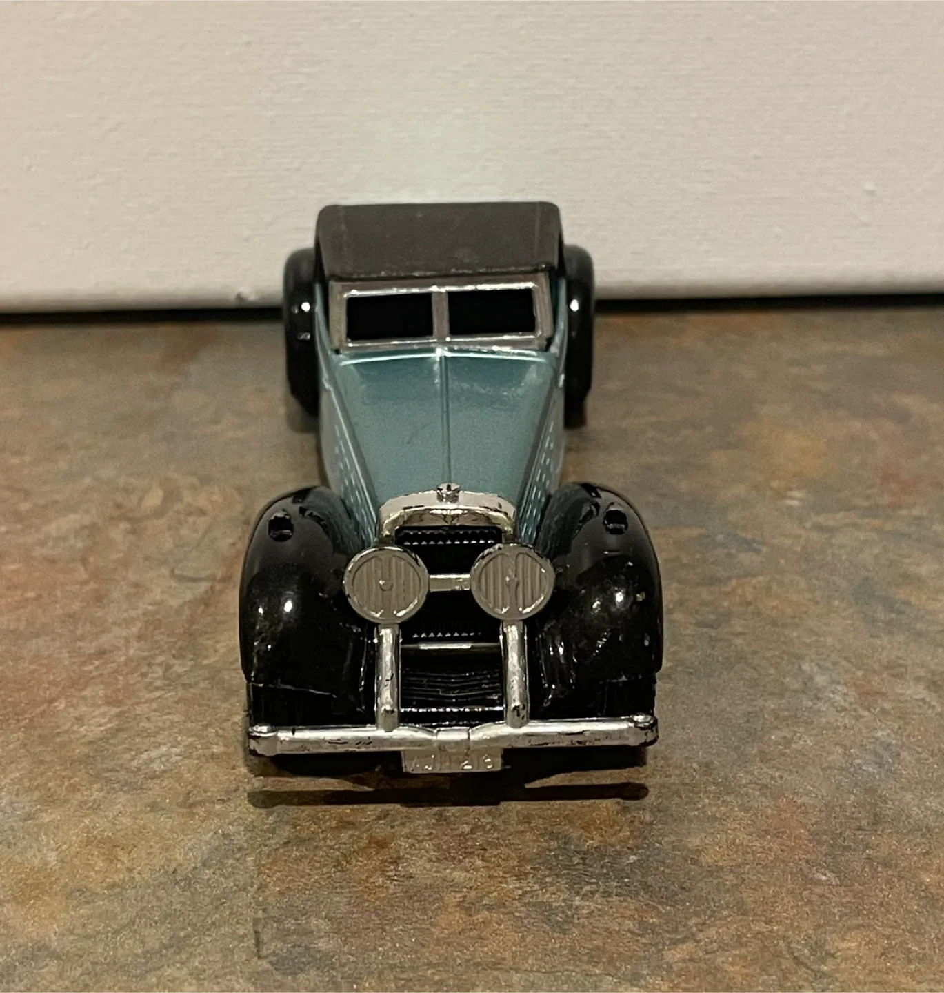 1938 Hispano-Suiza 1973 Diecast car 1:48 image indicator(3)