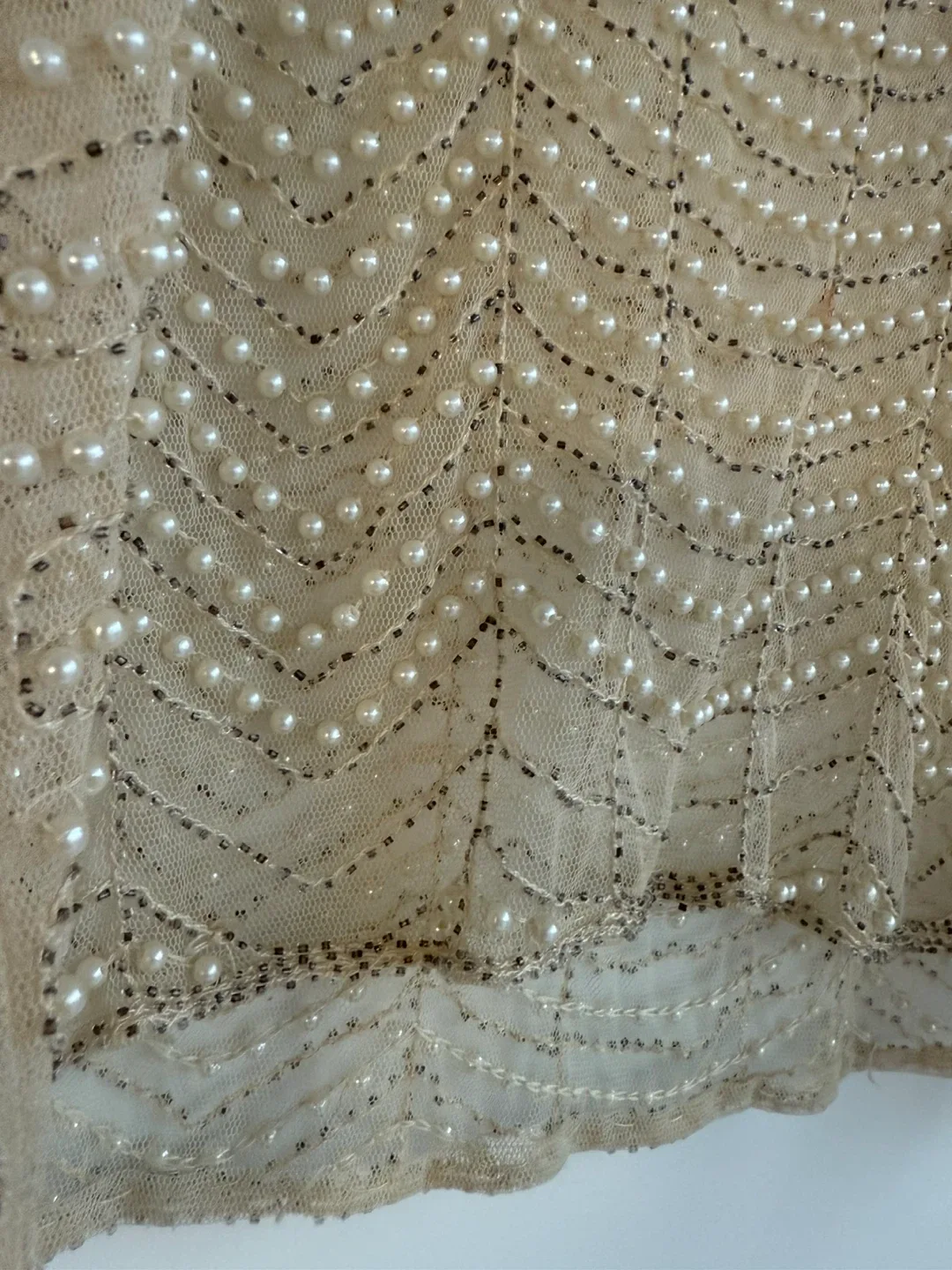 Pearl sparkle Tank Top - Elegant & Unique image indicator(6)