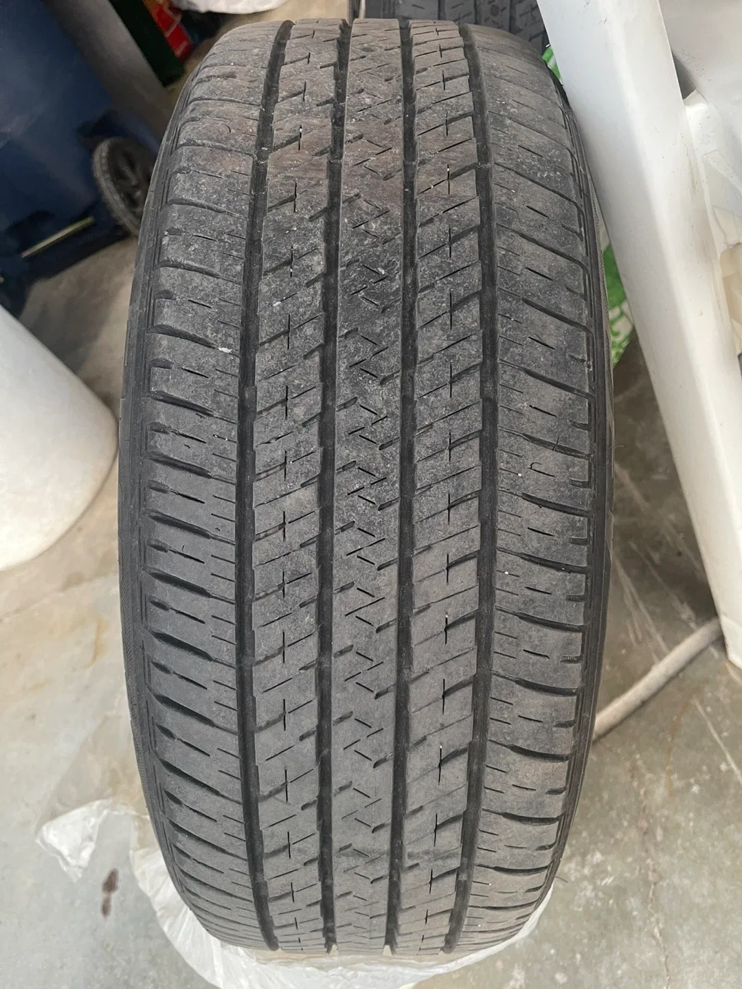 Nissan Rims with Bridgestone Ecopia Tires - 215/55R17 image indicator(2)