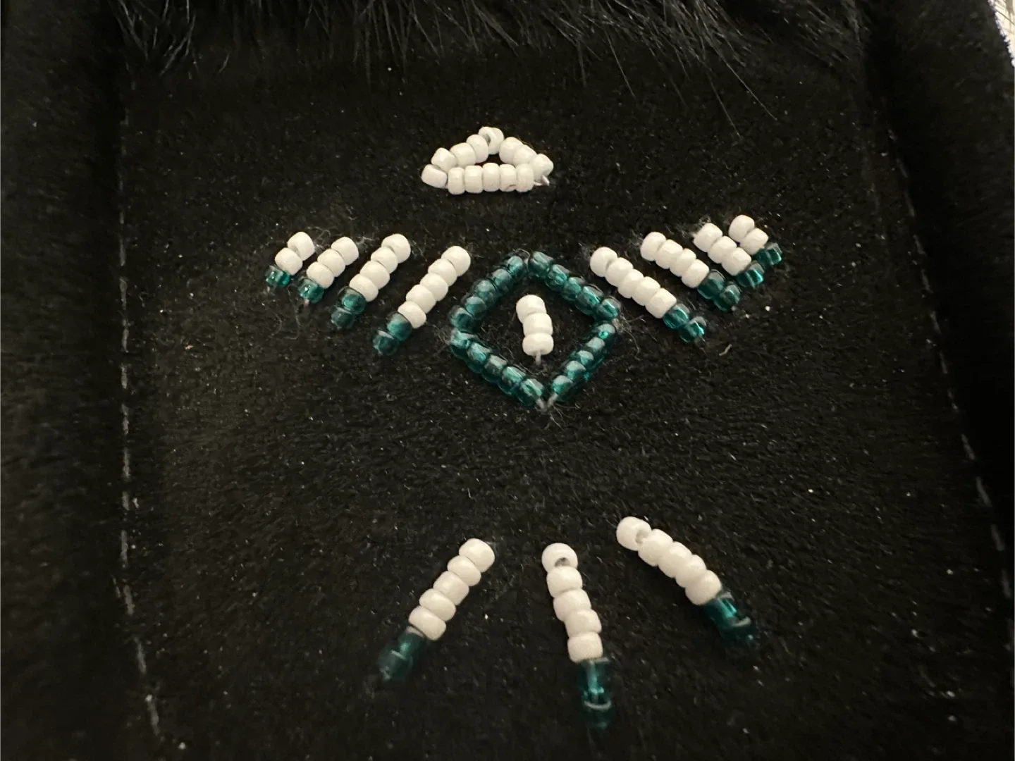 Laurentian Chief Black Moccasins-Woman’s Size 8 image indicator(5)